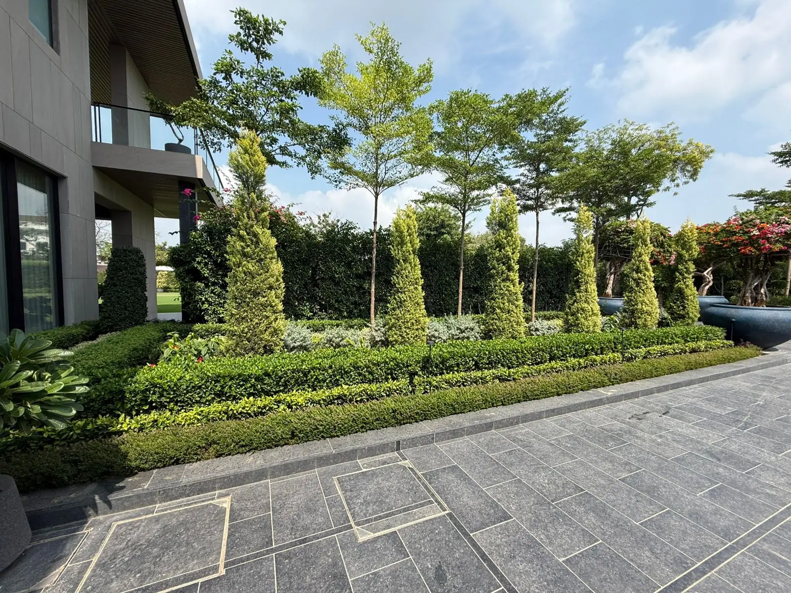 Formal commercial entrance landscaping